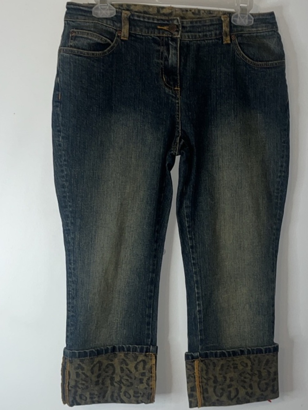 INC Capri Jeans Animal Print Cuffs Med Distressed Mid rise  Med Wash Sz 10P